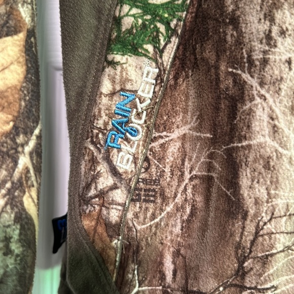 Scent Blocker Hunting Jacket - Picture 2 of 4